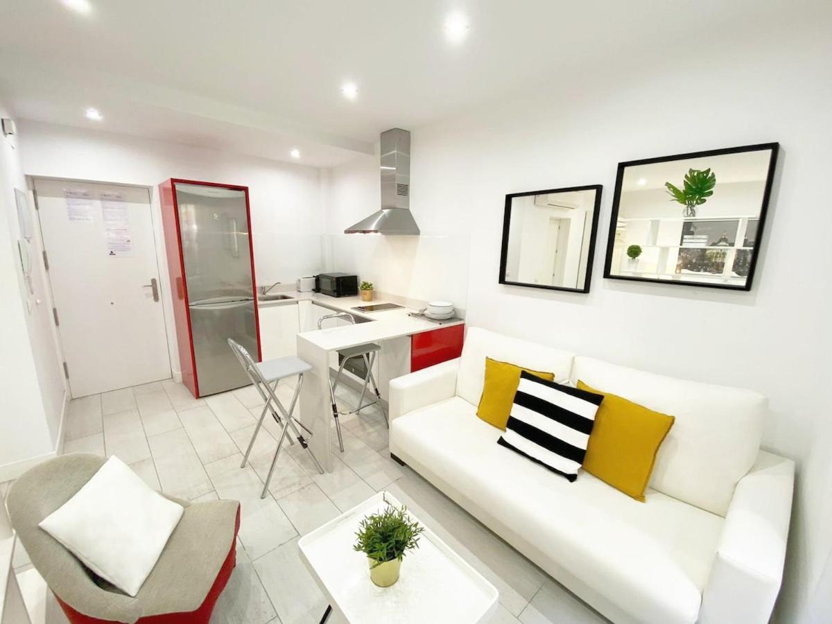 AmazINN Places Plaza Mayor Madrid Exterior foto