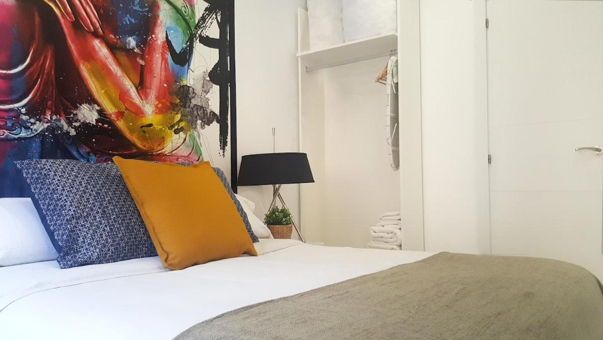 AmazINN Places Plaza Mayor Madrid Exterior foto