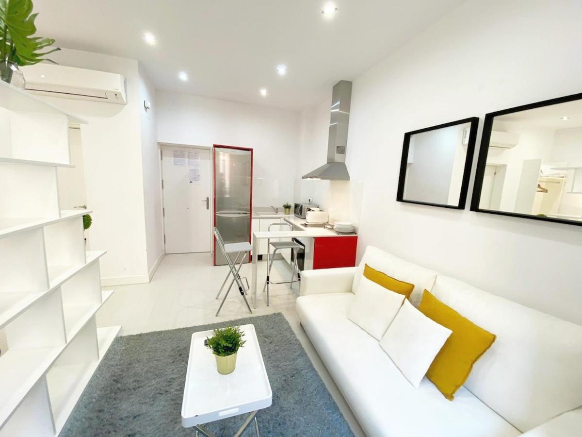 AmazINN Places Plaza Mayor Madrid Exterior foto
